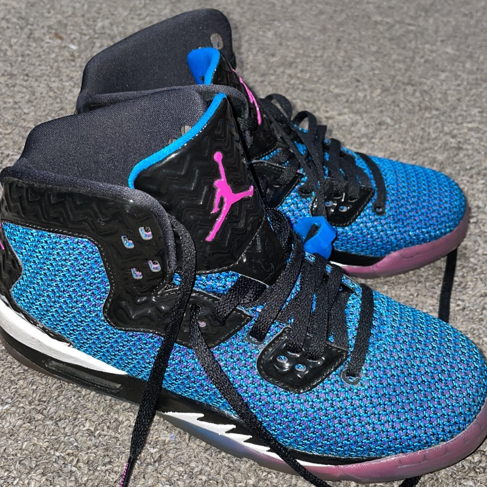 Jordan - Picture 4 of 5